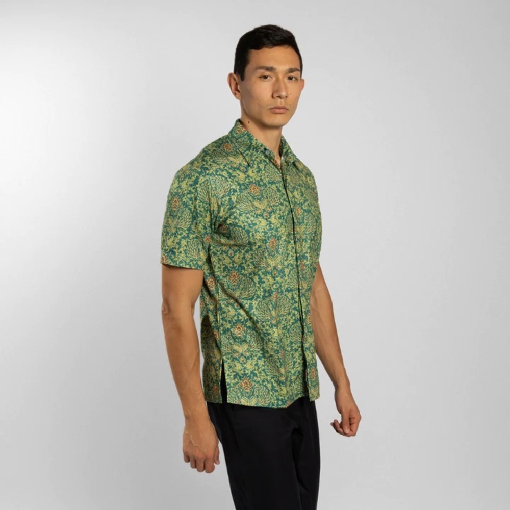 Luxury Performance Batik Shirt for Mens